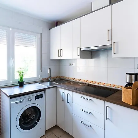 Housingleon - Casa Nueva A 400 Metros De La Plaza Mayor *
