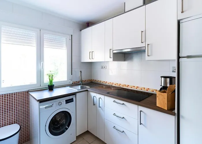 Housingleon - Casa Nueva A 400 Metros De La Plaza Mayor *